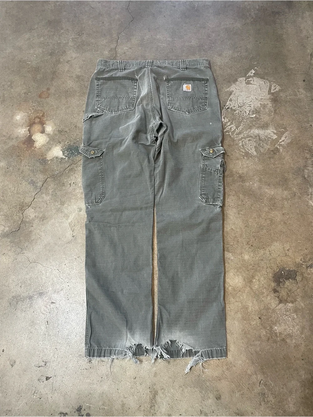 Carhartt B342 MOS Relaxed Fit Distressed Cargo Pants